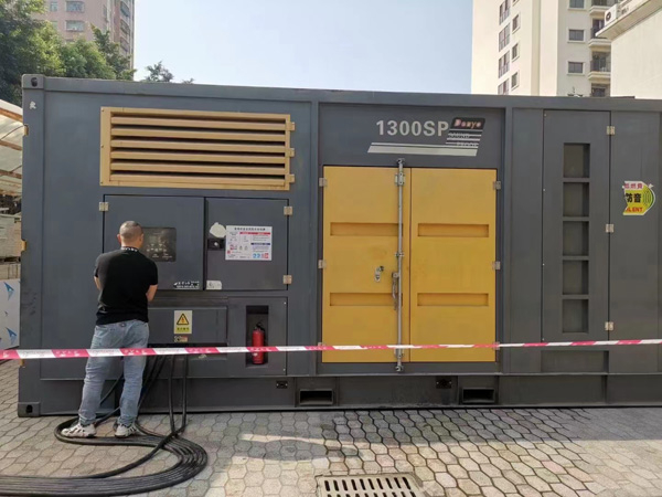 富拉尔基500KW发电机组冬季应该配多大的启动电瓶?